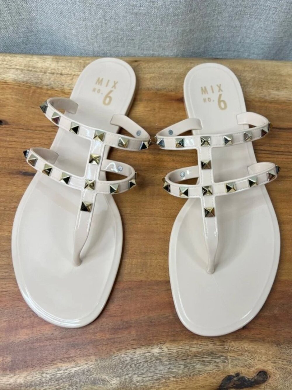 ❤️ Mix No.6 Studded Sandals